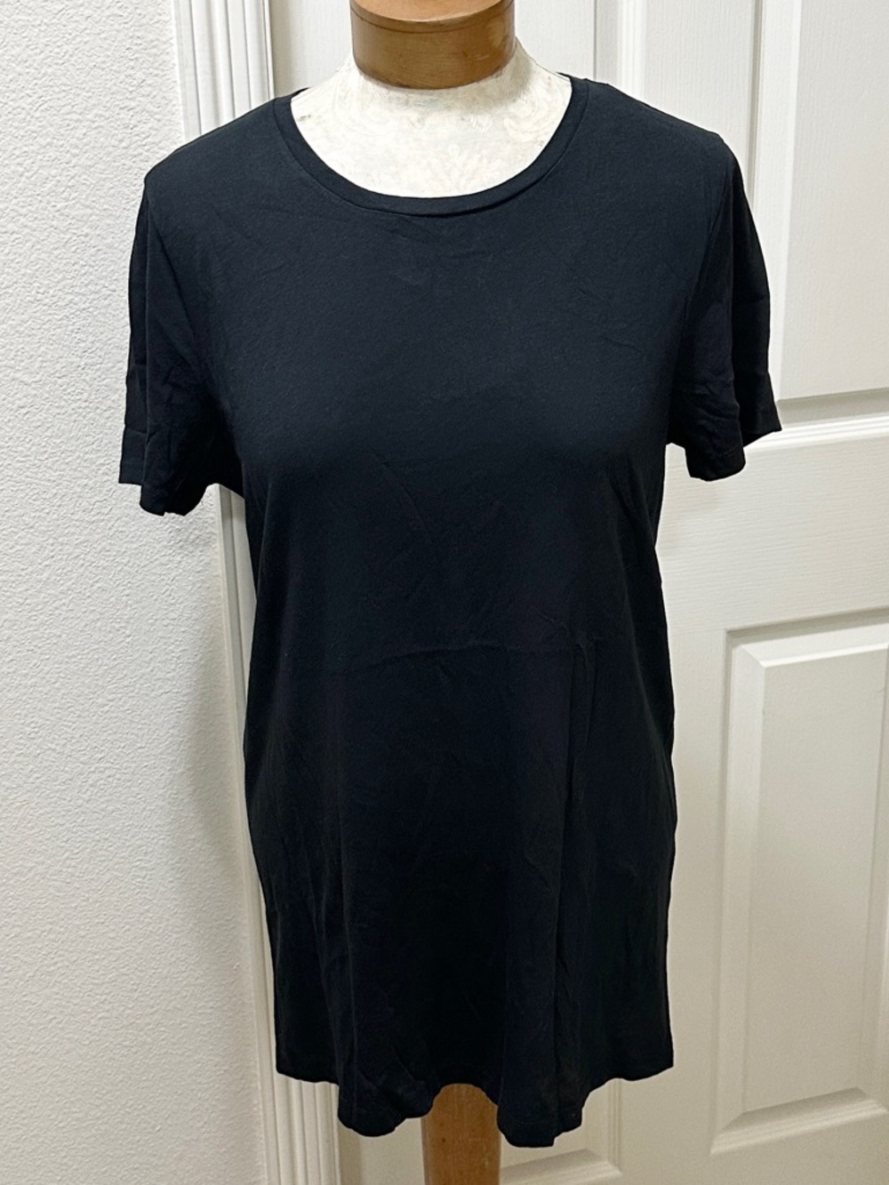J. Crew Tissue Tee Black Short-Sleeve Women’s Lightweight Crewneck T-shirt - XL